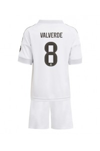 Real Madrid Federico Valverde #8 Jalkapallovaatteet Lasten Kotipeliasu 2025-26 Lyhythihainen (+ Lyhyet housut)